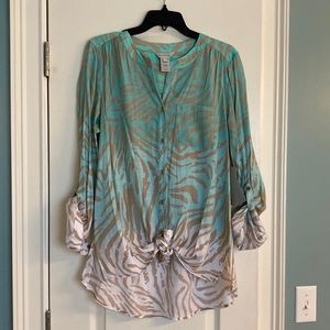 Multiples size large Missy White Sands spring top. Brand new!